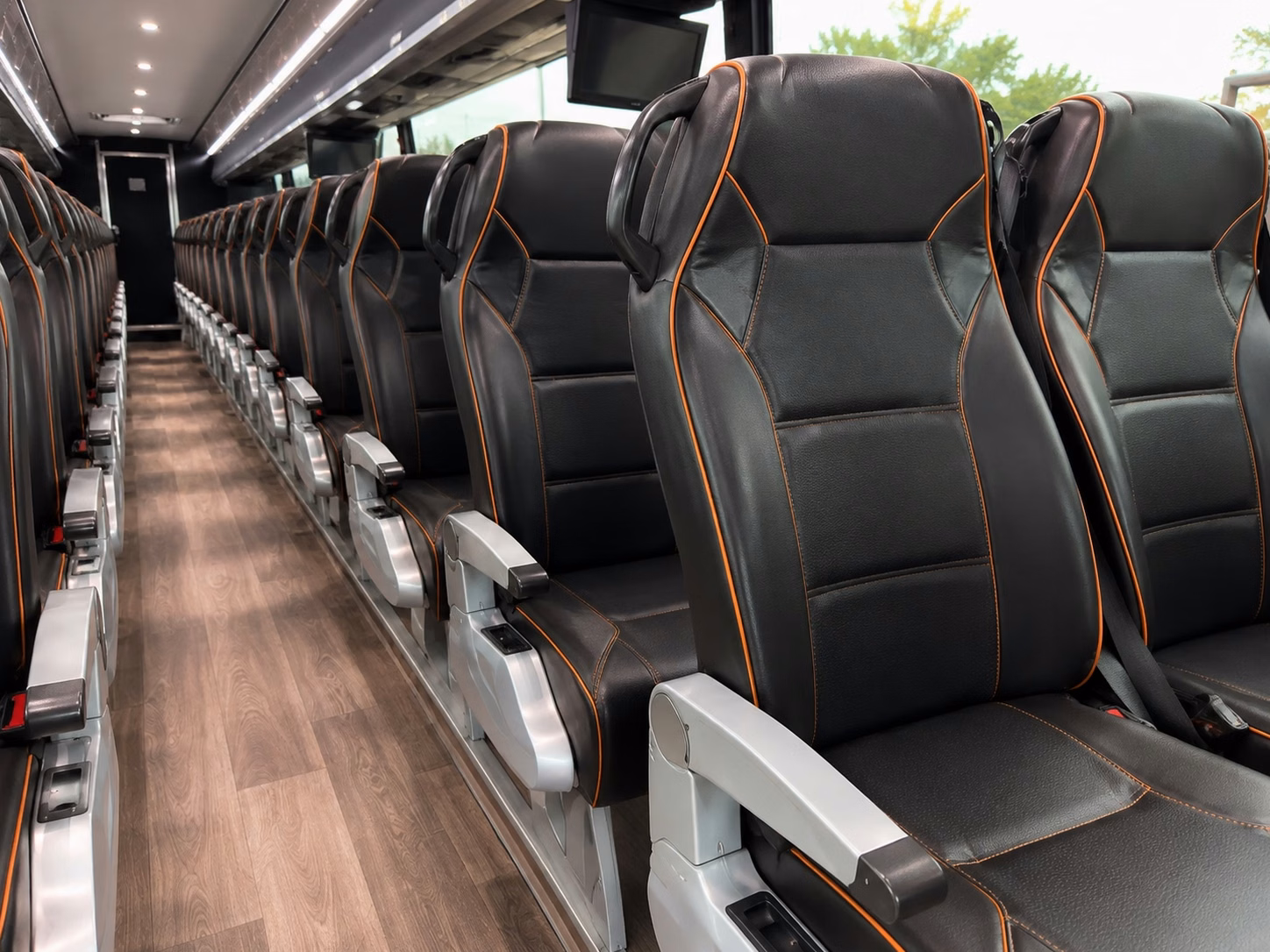 charter bus rentals for tuscaloosa school groups visiting the alabama museum of natural history